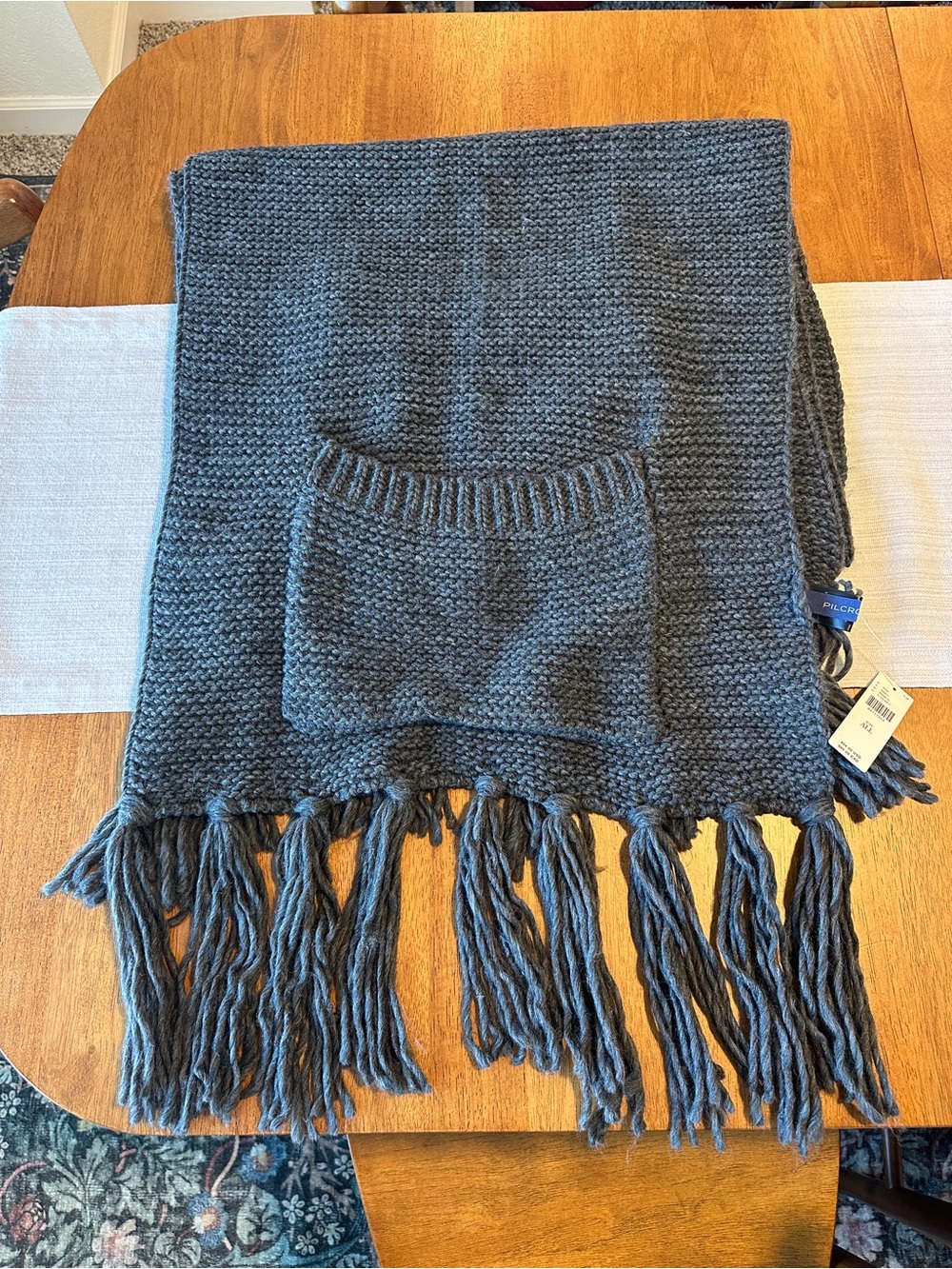 Anthropologie Knit Blanket Scarf in Gray